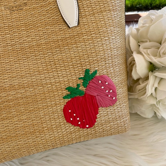 Kate Spade Picnic in the Park Small Tote - Picture 6 of 8